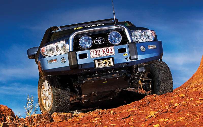 Toyota Landcruiser with nudge bar driven off road